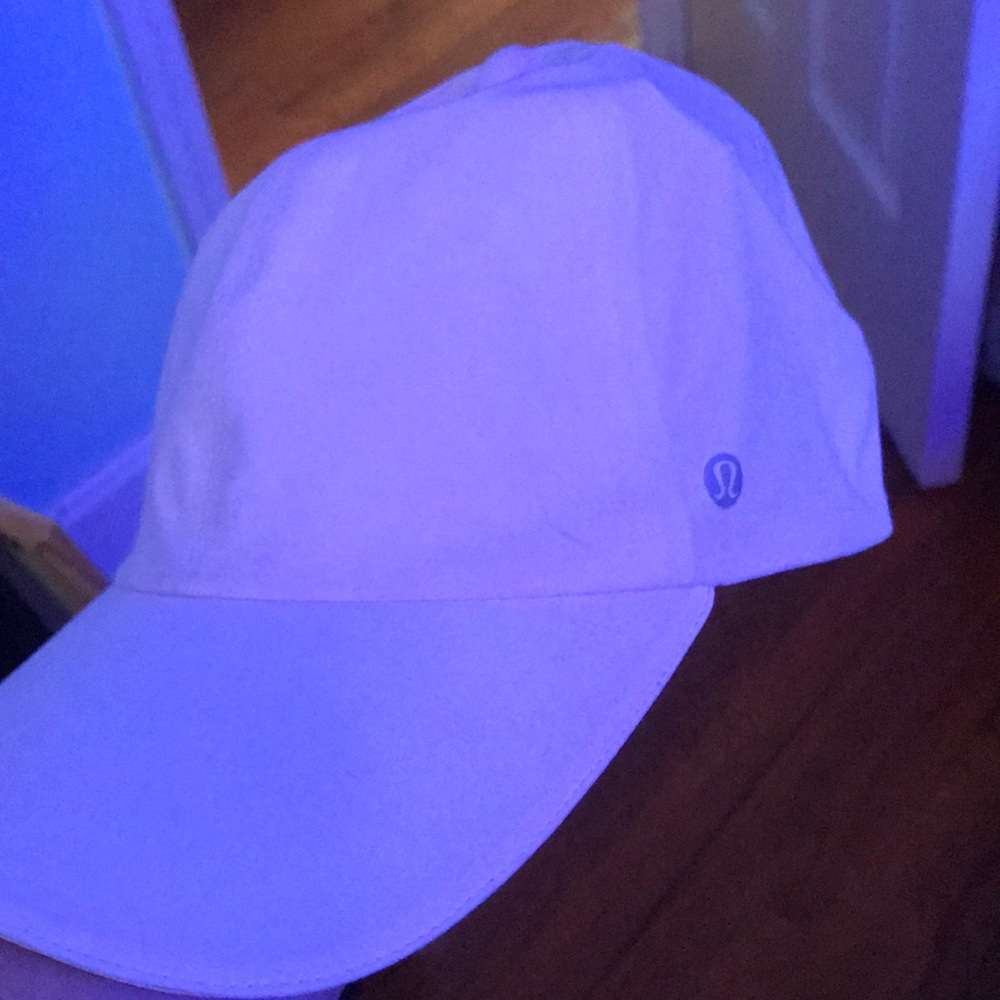 Lululemon hat